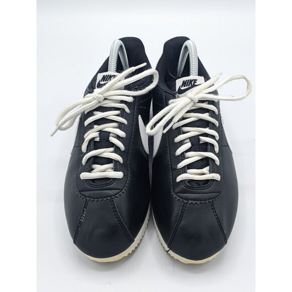Nike Classic Cortez 807471-010 Black White Leather Sneaker Women's Size 9 US - Picture 3 of 9